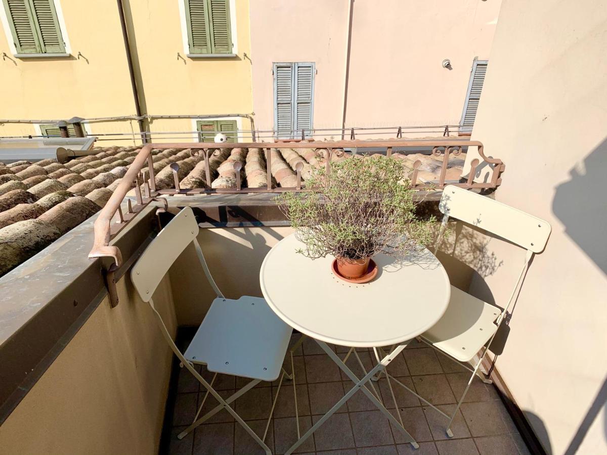 Niki O. Apartments Parme Extérieur photo