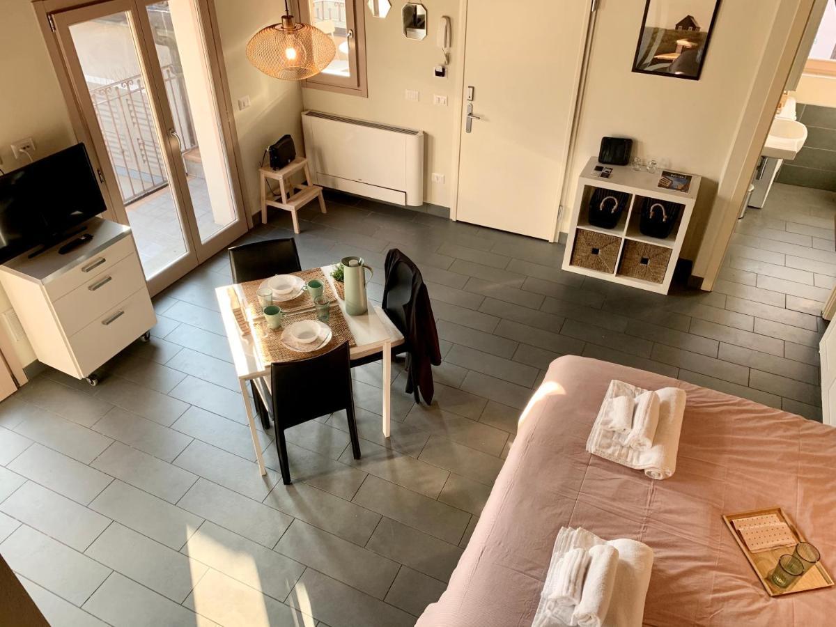 Niki O. Apartments Parme Extérieur photo