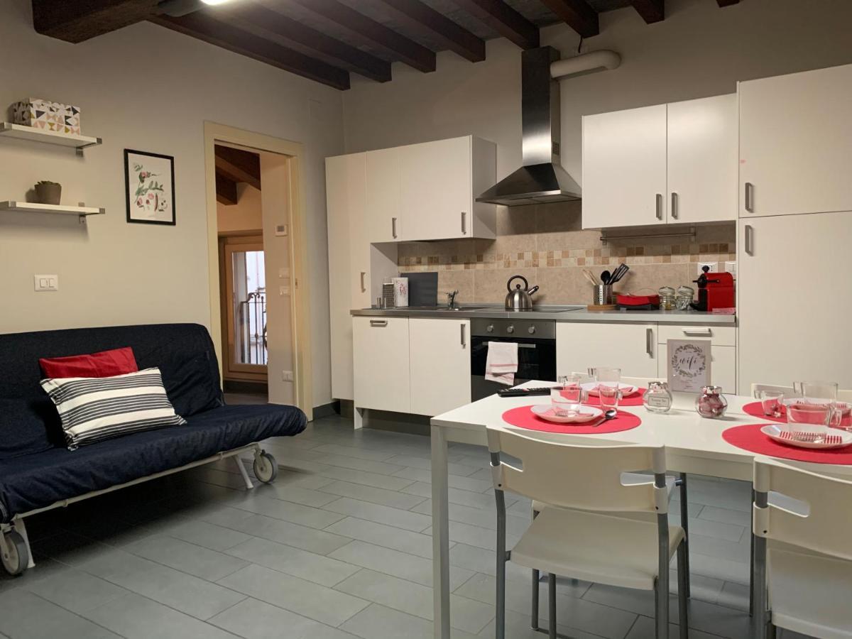 Niki O. Apartments Parme Extérieur photo