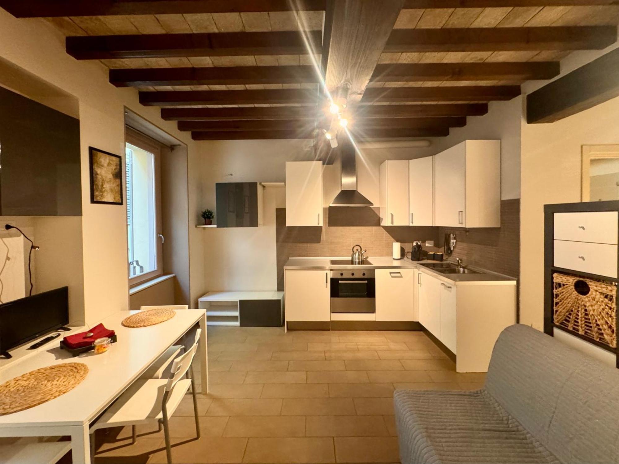 Niki O. Apartments Parme Extérieur photo