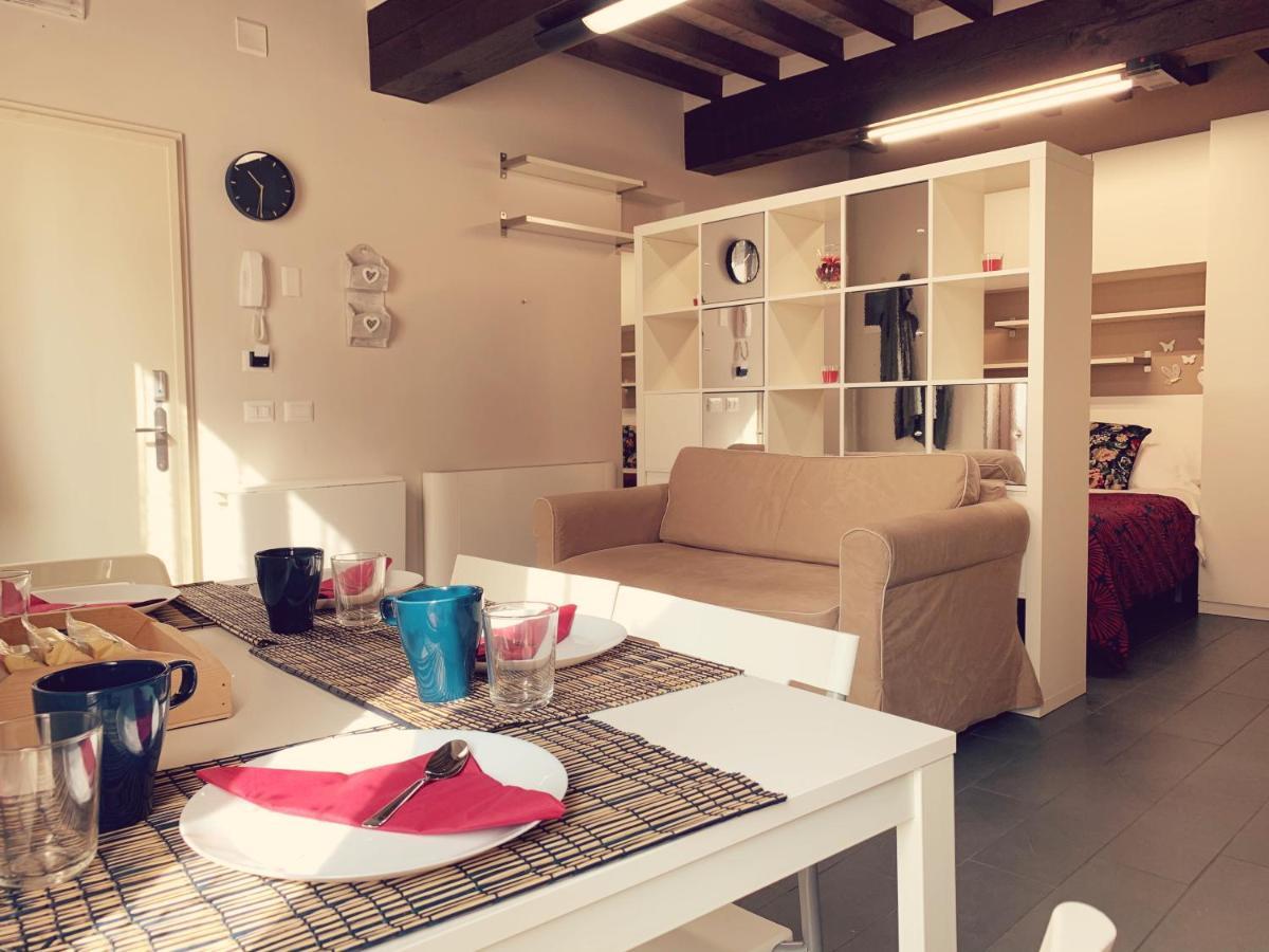 Niki O. Apartments Parme Extérieur photo